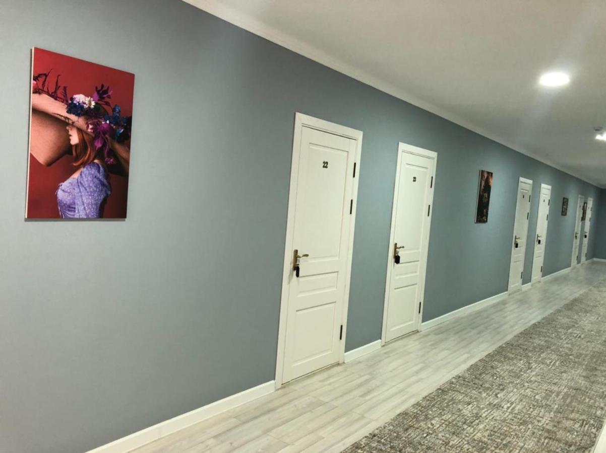 Hanym Hotel Atyrau Ngoại thất bức ảnh